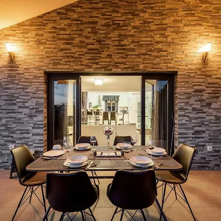 Luna Sol * Kaštelir