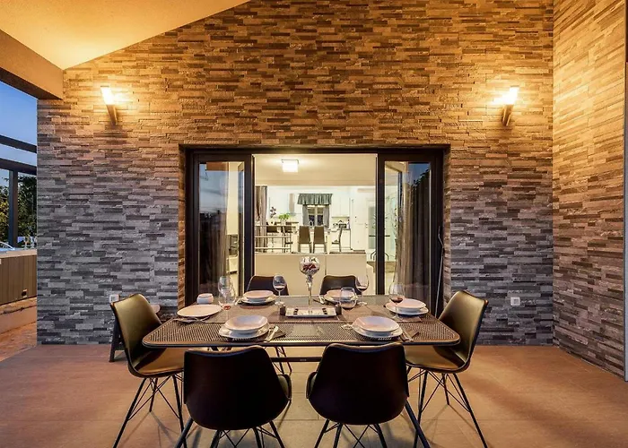 Luna Sol * Kaštelir